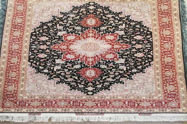 خرید قالیچه طرح هریس + قیمت فروش استثنایی